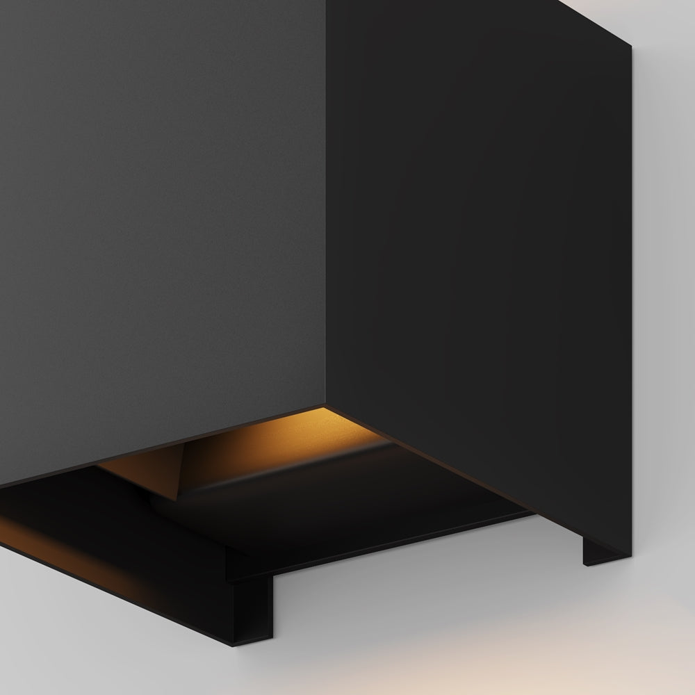 Sieninis lauko šviestuvas Fulton O572WL-L6B