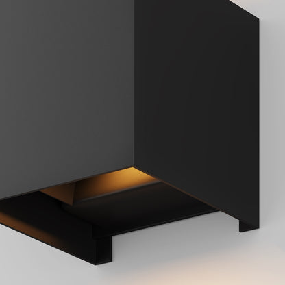 Sieninis lauko šviestuvas Fulton O572WL-L6B